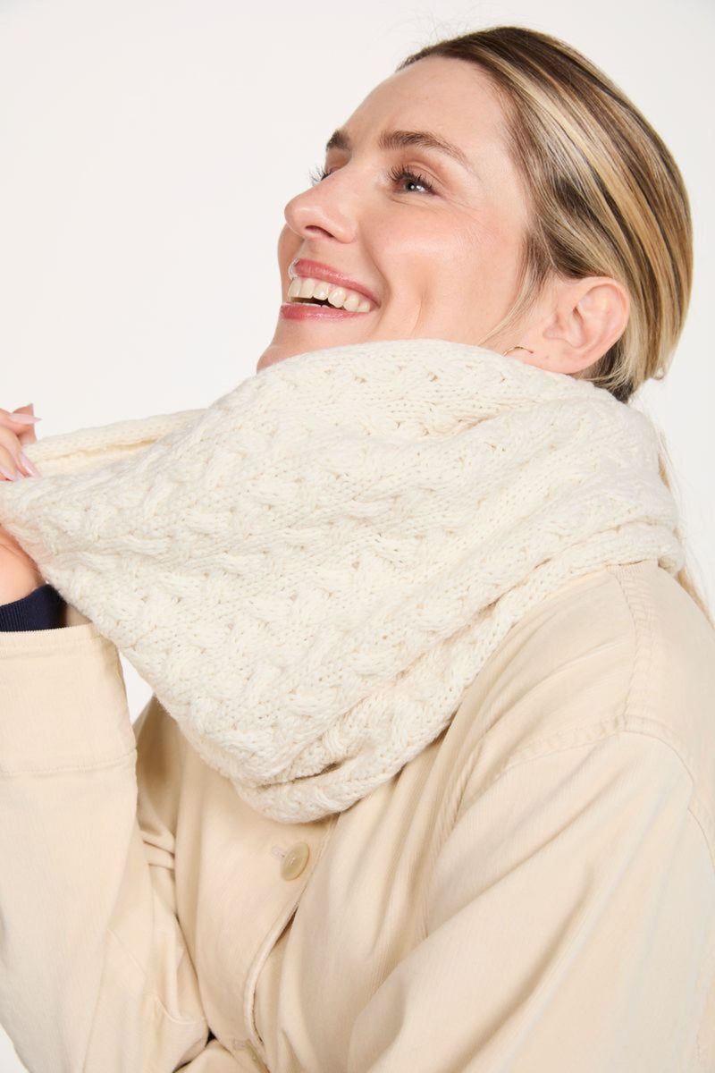 Newport Aran Cable Snood - Cream | Aran Woollen Mills