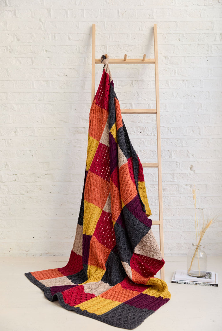 Killala Aran Intarsia Blanket 837 Aran Woollen Mills