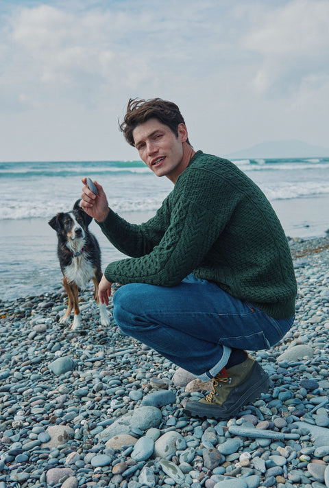 Inisheer Traditional Mens Aran Sweater - Forest Green