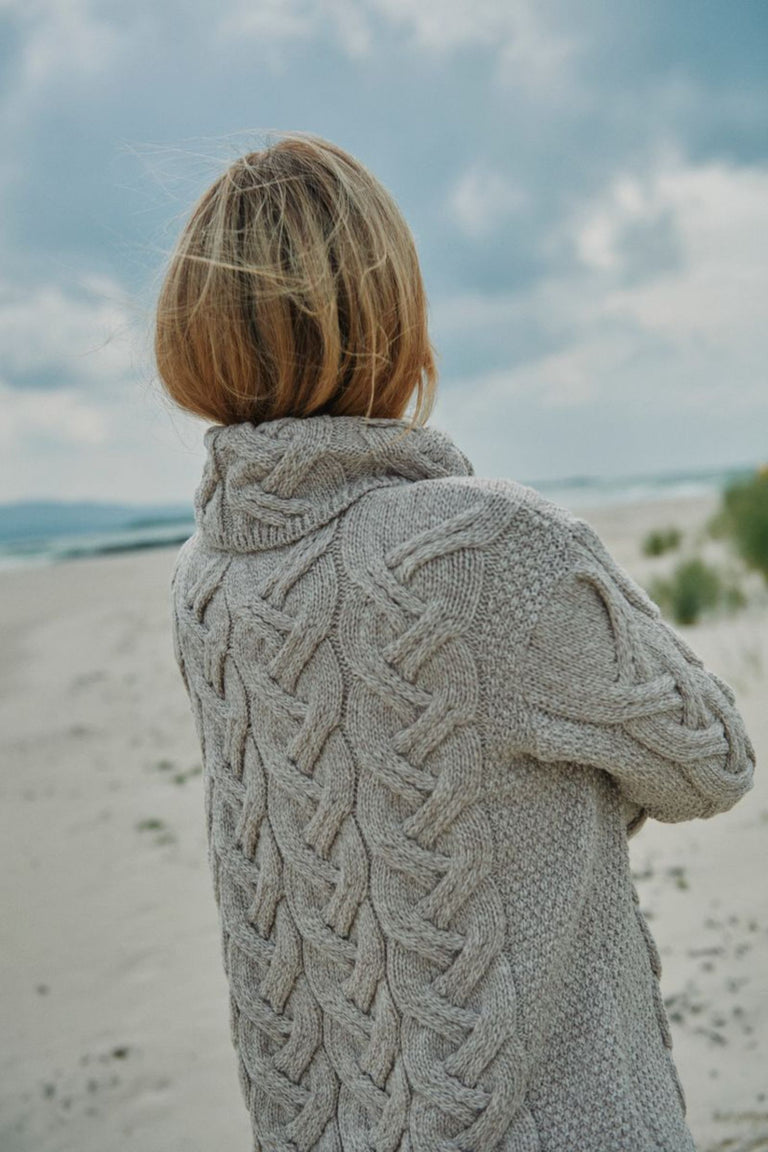 Pull Aran torsadé pour femme Kinsale - Avoine