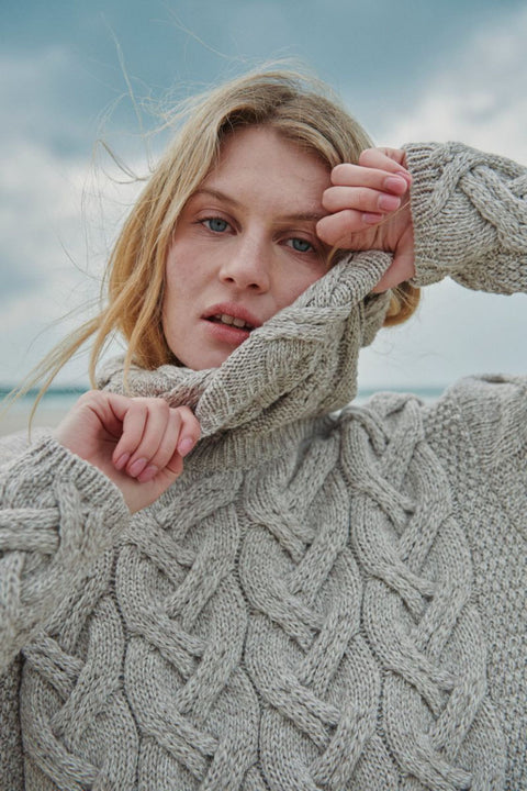 Kinsale Damen Aran-Pullover mit Zopfmuster - Hafer