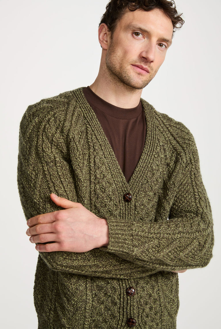 Glenisland Damen-Strickjacke mit V-Ausschnitt, handgestrickt, Creme