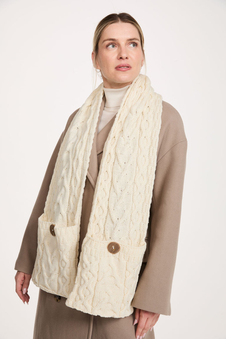 Moy Aran Pocket Merino Scarf -  Cream