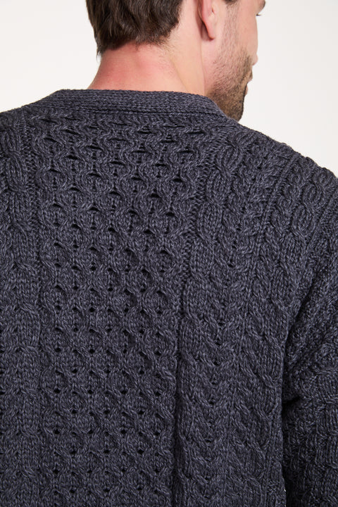Clare Island Herren-Strickjacke aus Merino-Aran, Anthrazit