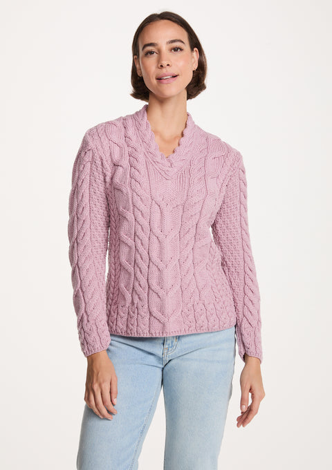 Pull Tralee en laine mérinos ultra-douce à col en V pour femme - Rose 