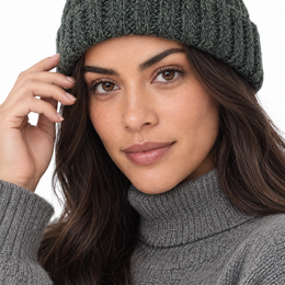 Bonnet Cong Aran en laine mérinos avec pompon - Vert