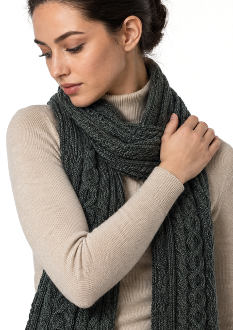Bonnet Cong Aran en laine mérinos avec pompon - Vert