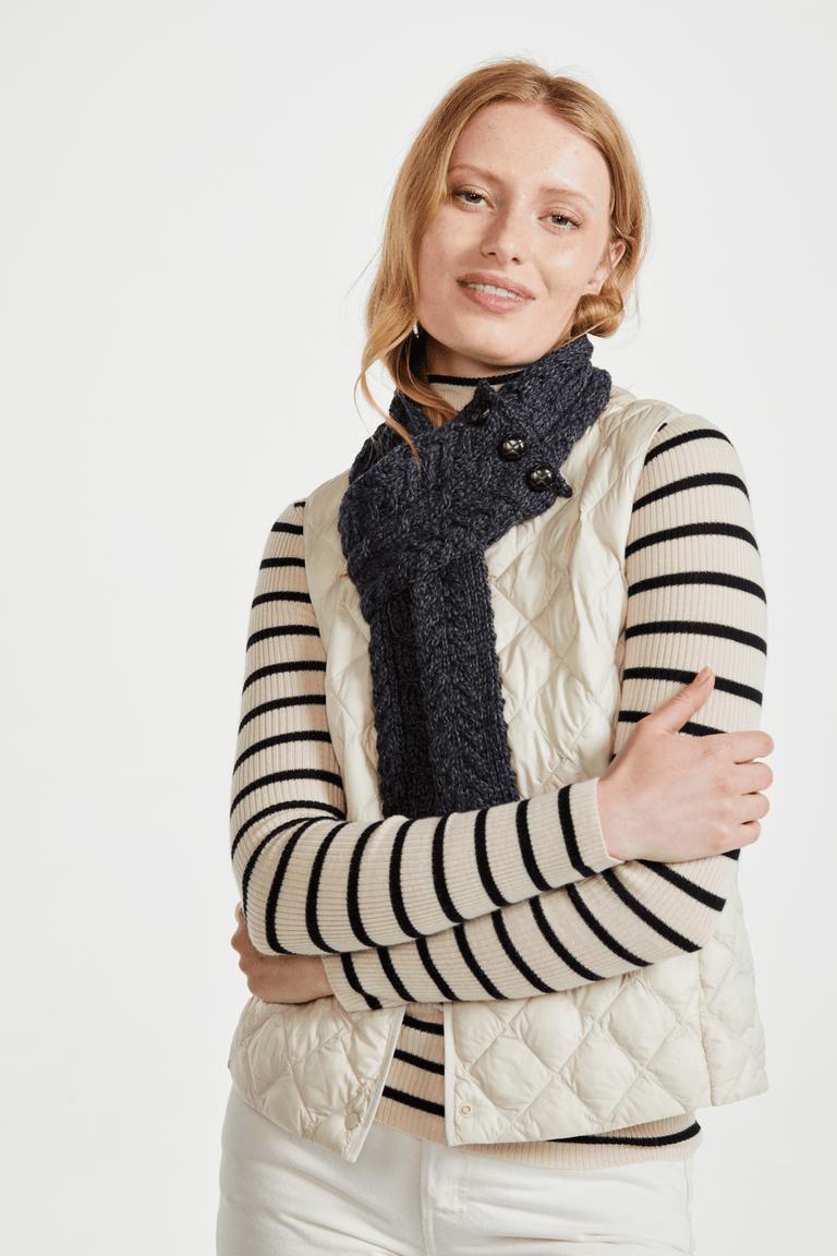 Ballina Aran Loop-Schal mit Knöpfen - Denim