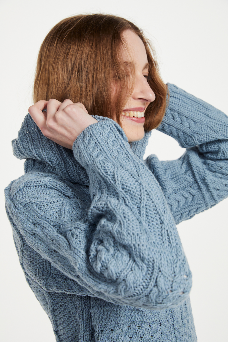 Céide Ladies Merino Aran Cardigan - Blue