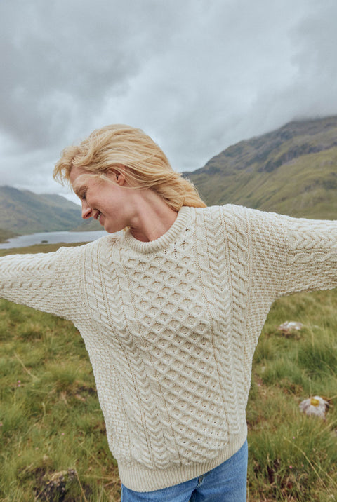 Inisheer Traditioneller Aran-Pullover für Damen – Creme