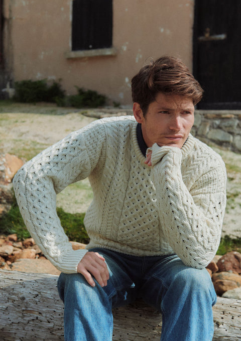 Pull traditionnel mérinos Aran pour hommes Inisheer - Crème