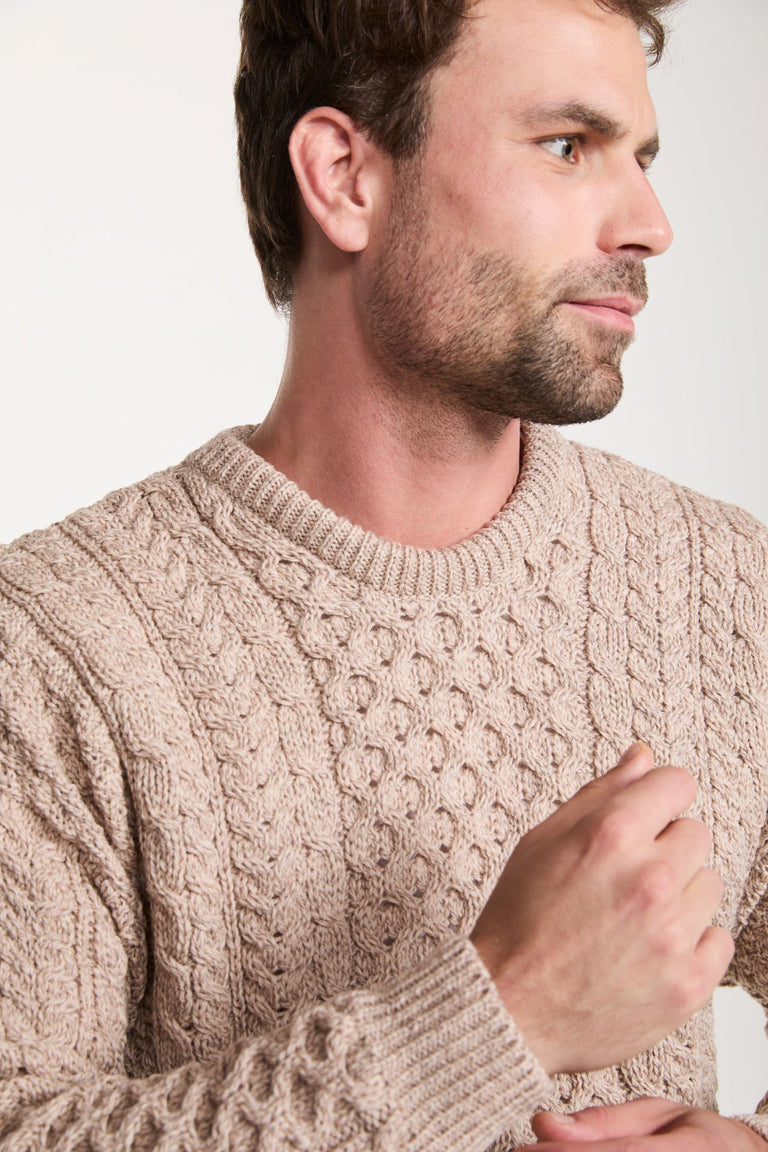Pull traditionnel mérinos Aran pour femmes Inisheer - Marine