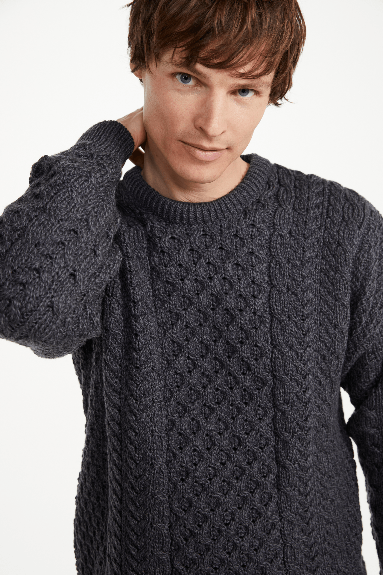 Inisheer Traditional Mens Merino Aran Sweater - Charcoal