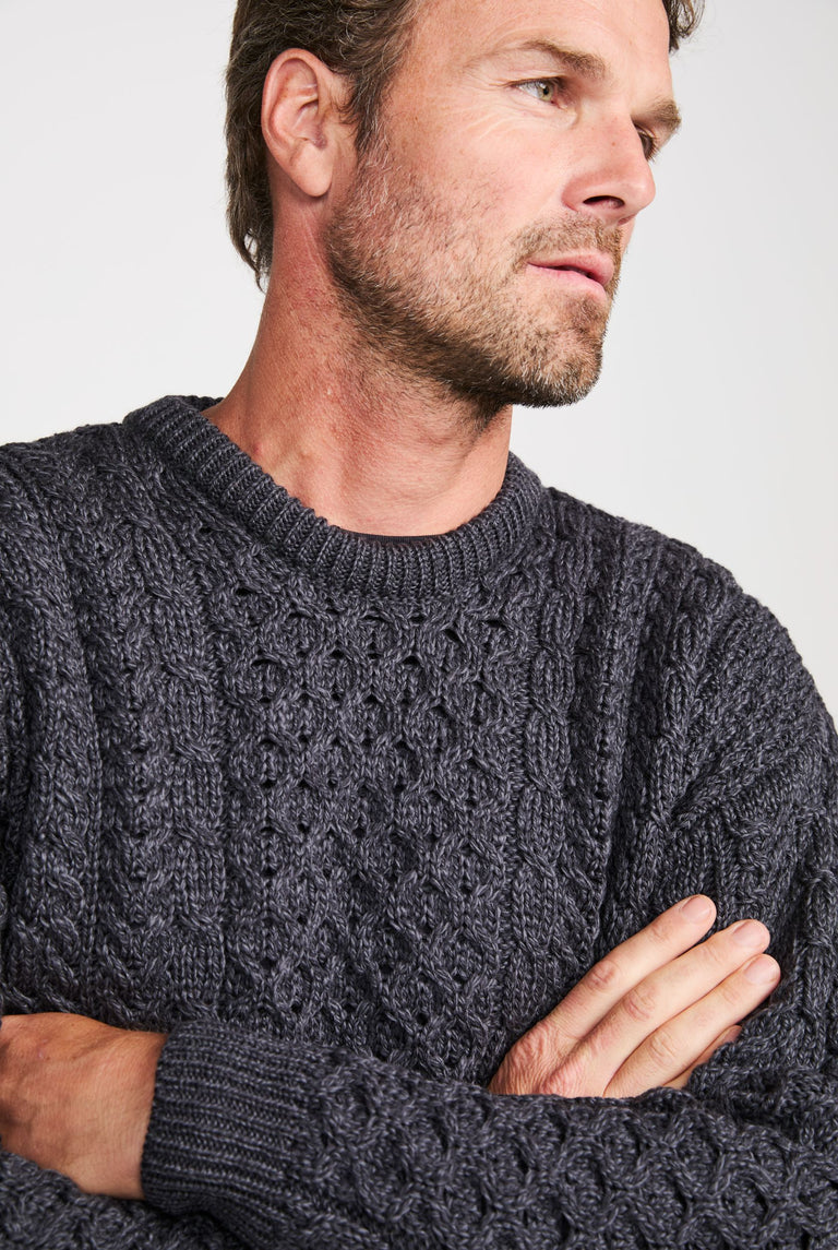 Pull Aran traditionnel pour homme Inisheer - Anthracite