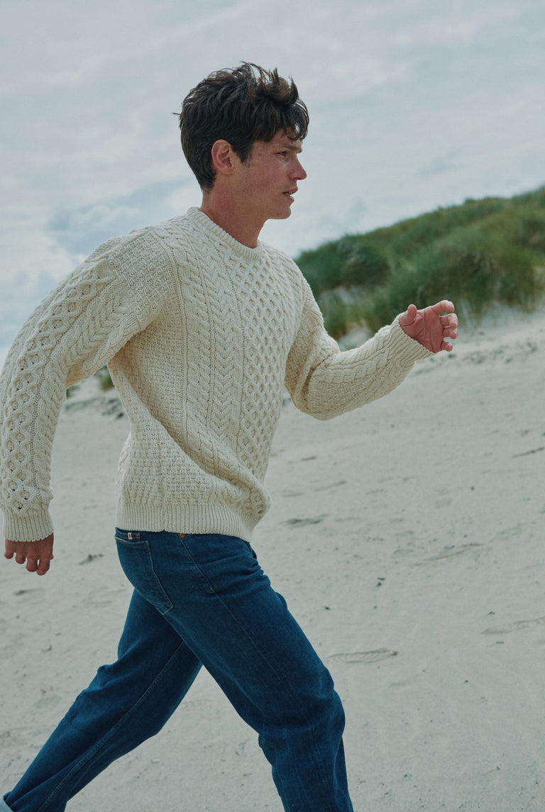 Inisheer Traditioneller Aran-Pullover für Herren – Creme