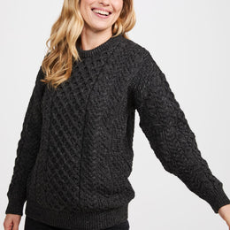 Pull Aran traditionnel pour femme Inishbofin - Anthracite