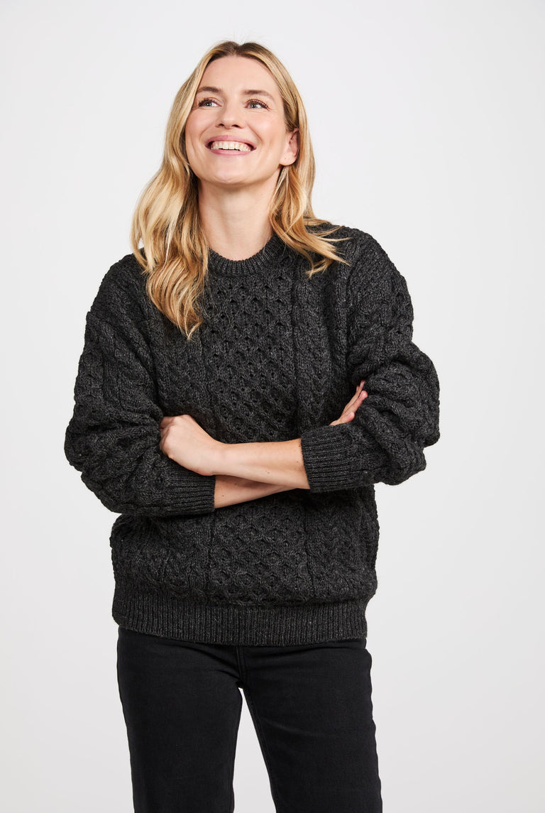 Pull Aran traditionnel pour femme Inishbofin - Anthracite