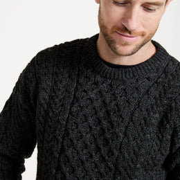 Pull Aran traditionnel pour homme Inishbofin - Anthracite