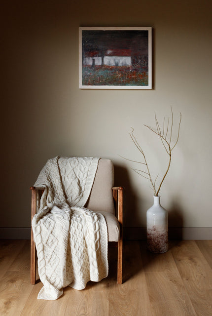 Dugort Aran-Decke mit Honig-, Rauten- und Zopfmuster, Creme