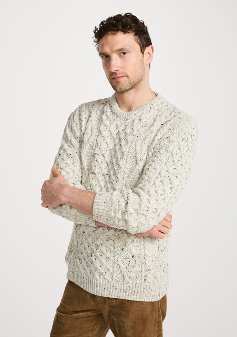 Pull Aran traditionnel pour homme Inishbofin - Avoine mouchetée