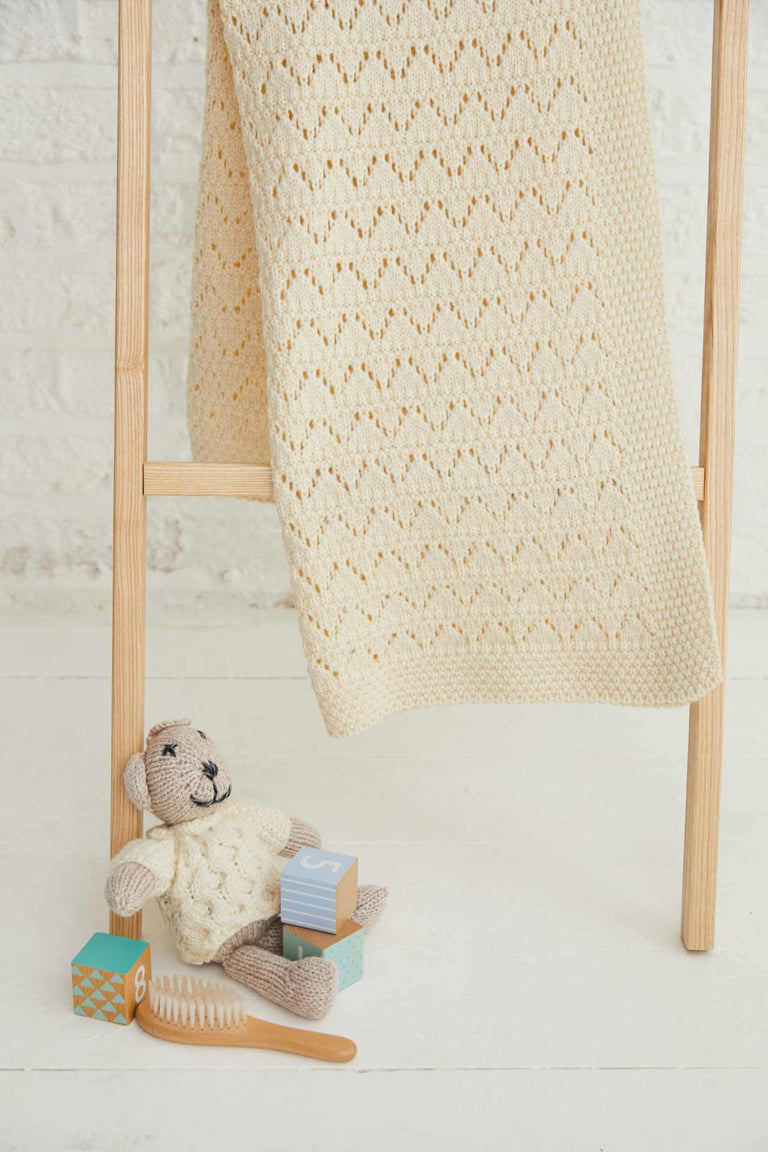 Couverture Aran Dugort Honey, Diamond & Cable - Crème