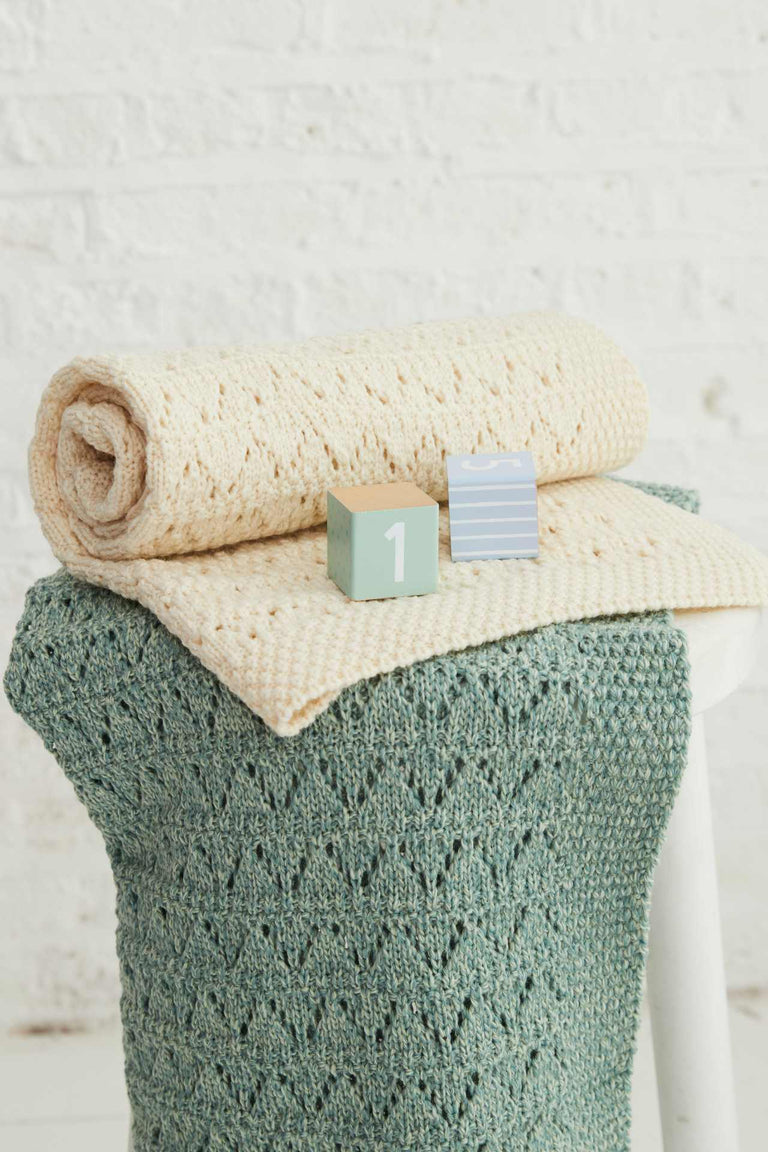 Couverture Aran Dugort Honey, Diamond & Cable - Crème
