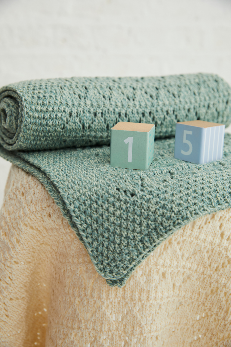 Dugort Aran-Decke mit Honig-, Rauten- und Zopfmuster, Creme