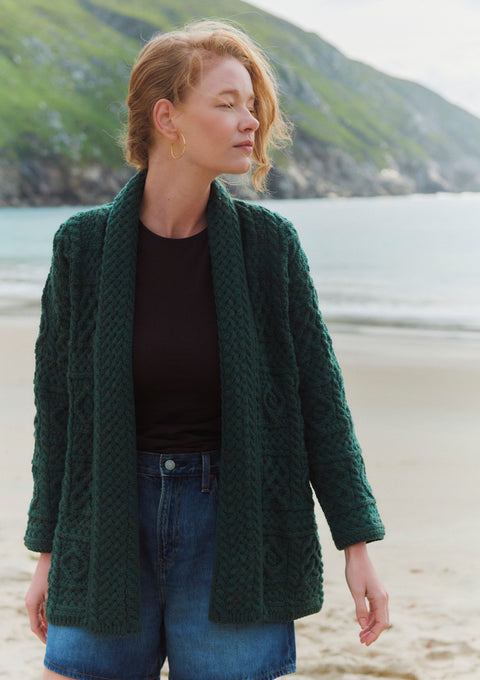 Gilet châle Liffey en laine mérinos Aran pour femme - Vert