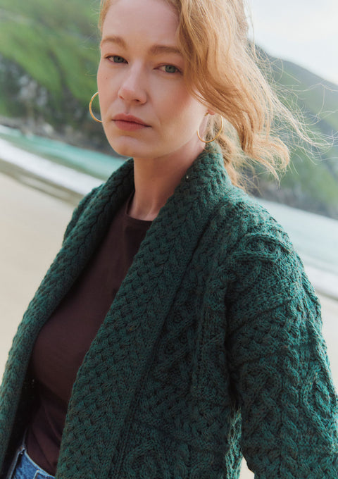 Gilet châle Liffey en laine mérinos Aran pour femme - Vert