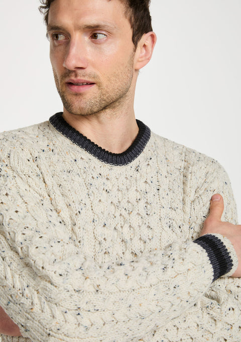 Men's sweater,  Aran, merino wool, made in Ireland, Irish sweater, Boyfriend, cable knit, crew neck，Pullover，cream