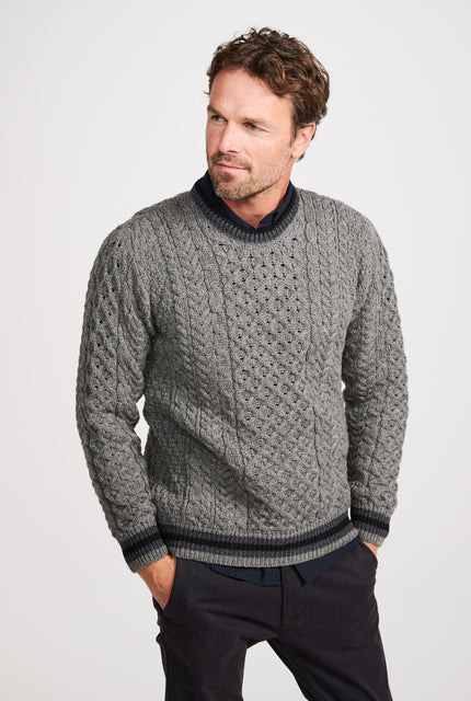 Men's sweater,  Aran, merino wool, made in Ireland, Irish sweater, Boyfriend, cable knit, crew neck， Pullover,grey