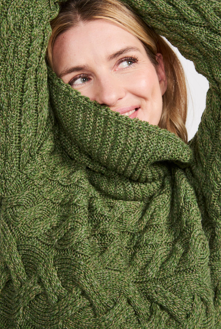 Derreen Aran Horizontal Cable Sweater - Green