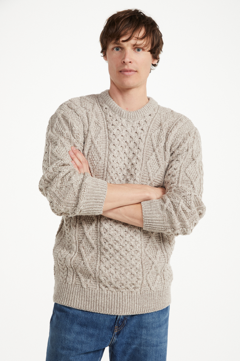 Éireann Herren-Pullover aus traditionellem Aran-Supersoft-Merinowolle – Hafer