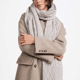 Leenane Supersoft Merino Aran Schal – Hafer