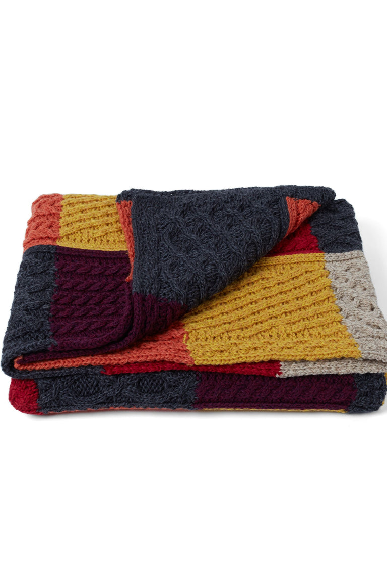 Killala Aran Intarsia Blanket 837