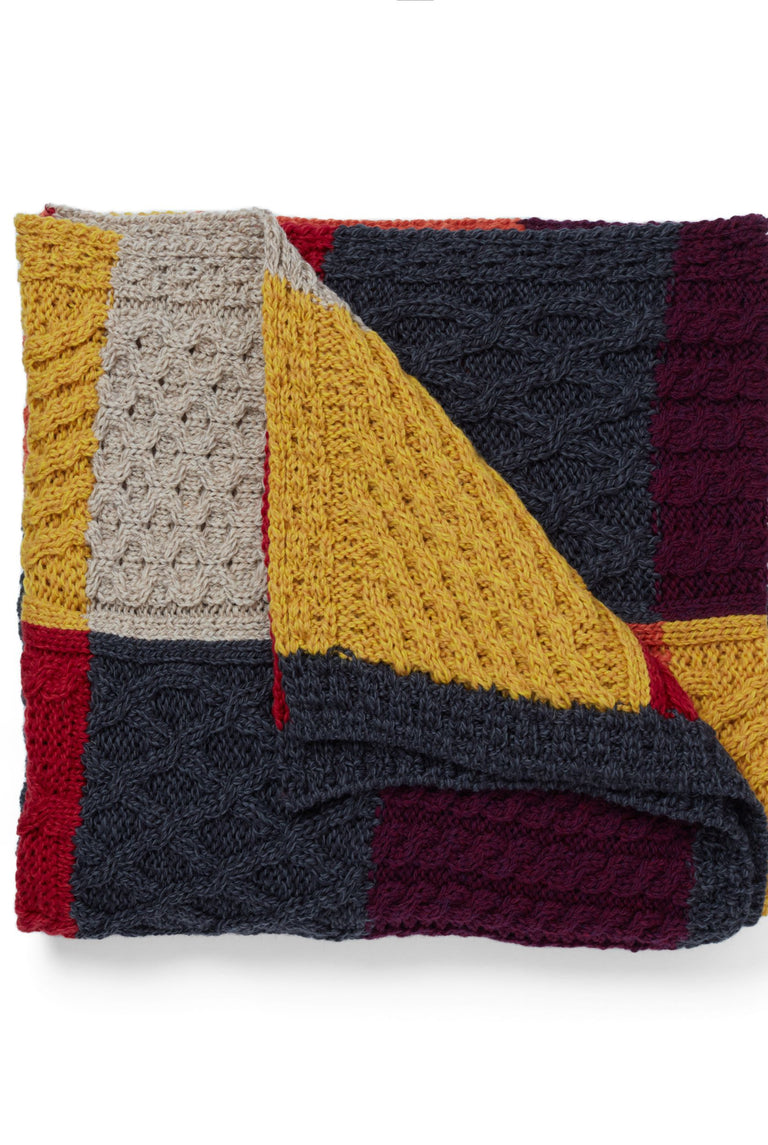 Killala Aran Intarsia Blanket 837