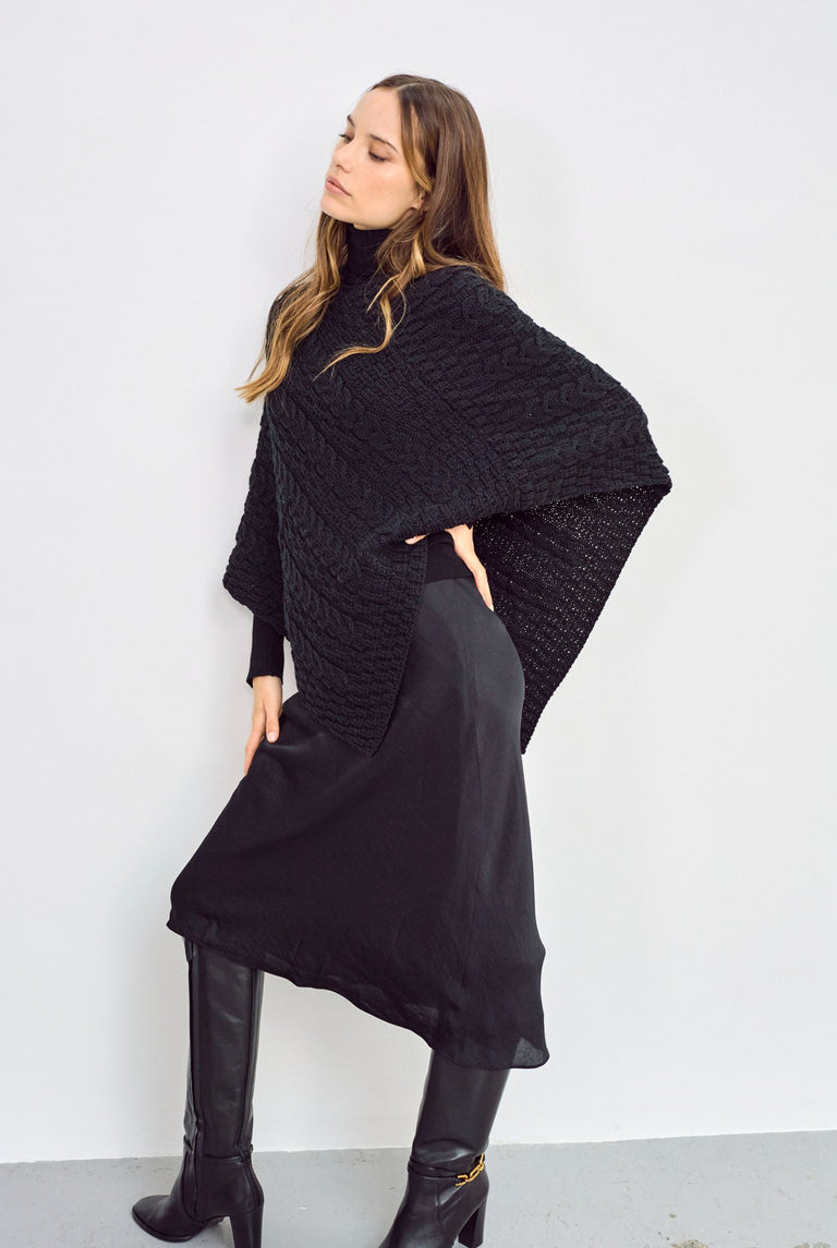 Glencar Damen Klassischer Aran-Poncho - Schwarz