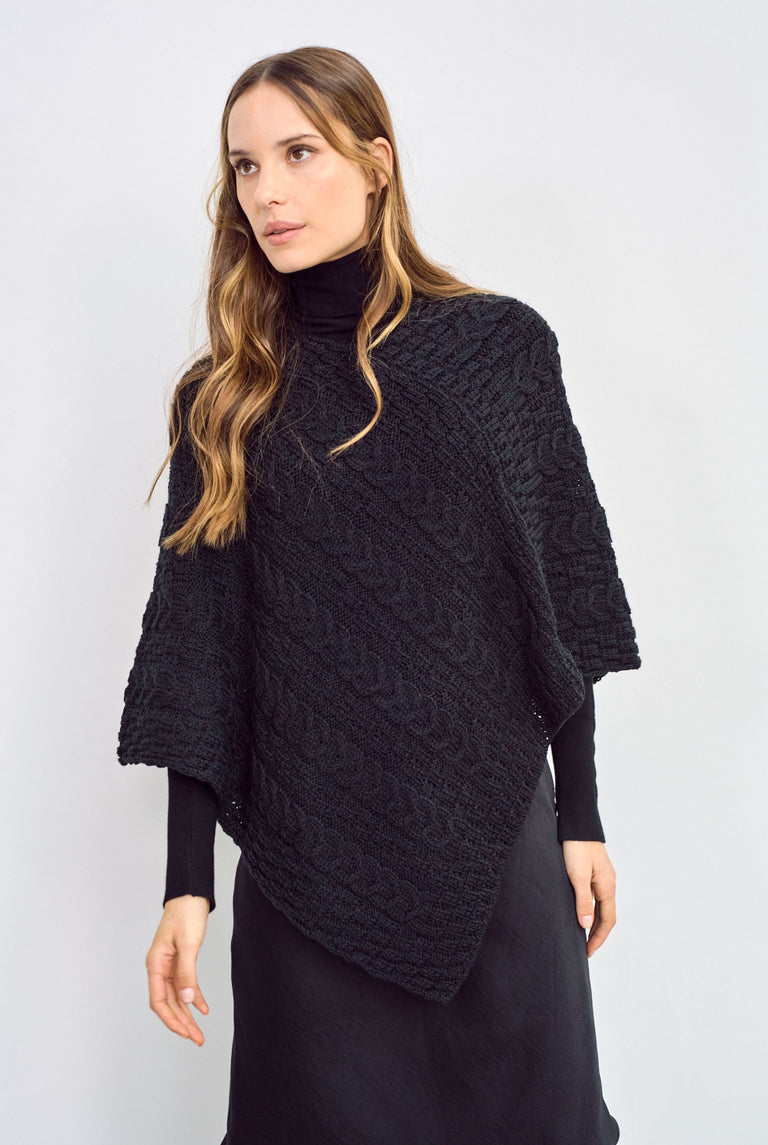 Glencar Damen Klassischer Aran-Poncho - Schwarz