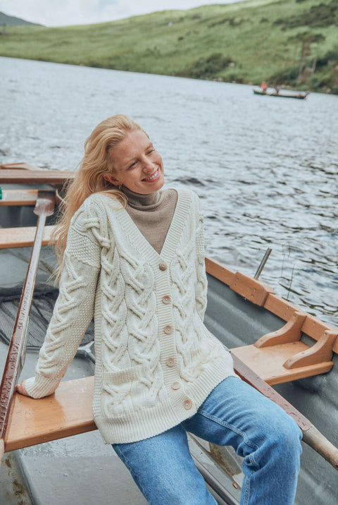 Cardigan Aran pour femme Downpatrick - Crème