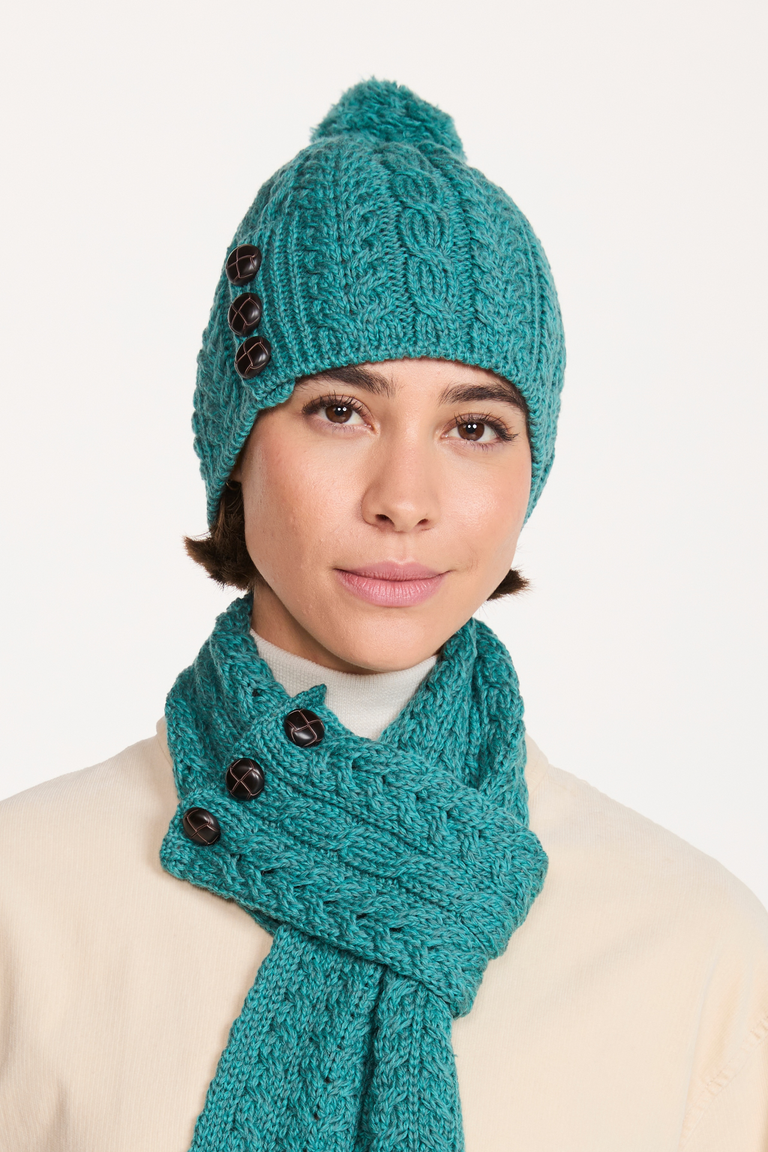 Cong Aran Merino Hat with Pom Pom - Teal
