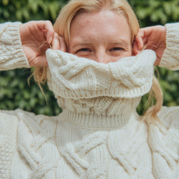 Kinsale Damen Aran-Pullover mit Zopfmuster - Creme