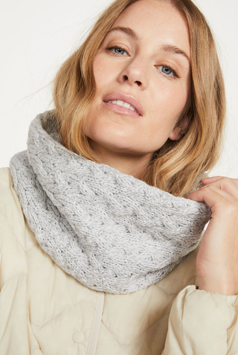 Newport Aran Cable Snood - Feather Grey
