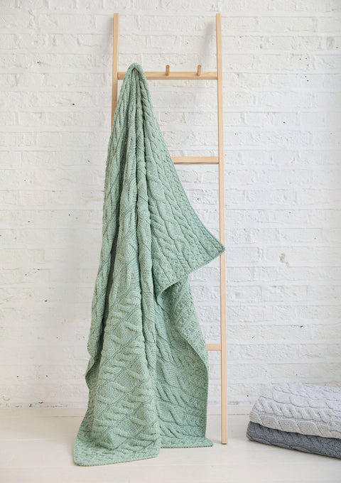 Merino wool, blanket, wool blanket, 100% wool blanket, wool blankets for sale, woollen blankets, knitwear, made in Ireland, Irish wool blankets, aran, green