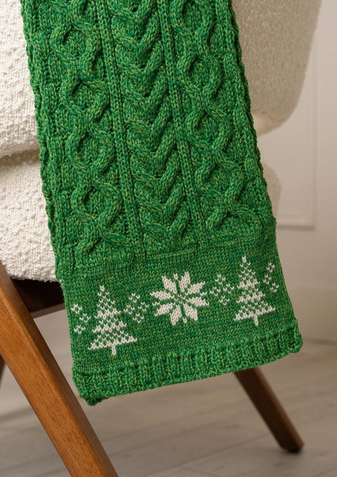 Nollaig Christmas Jacquard Scarf - Green