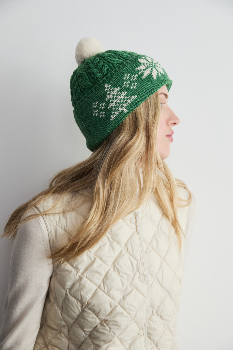 Nollaig Christmas Jacquard Hat with Pom Pom - Green