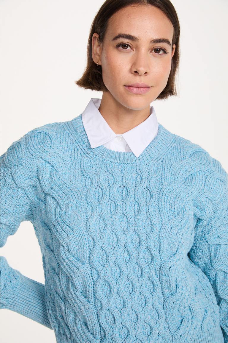 Isla Supersoft Merino Crop Cable Sweater-Sky Blue
