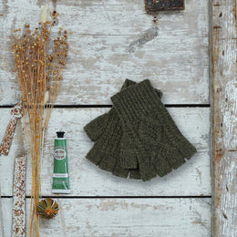 Killeany Aran Handknit Merino Fingerless Gloves - Green