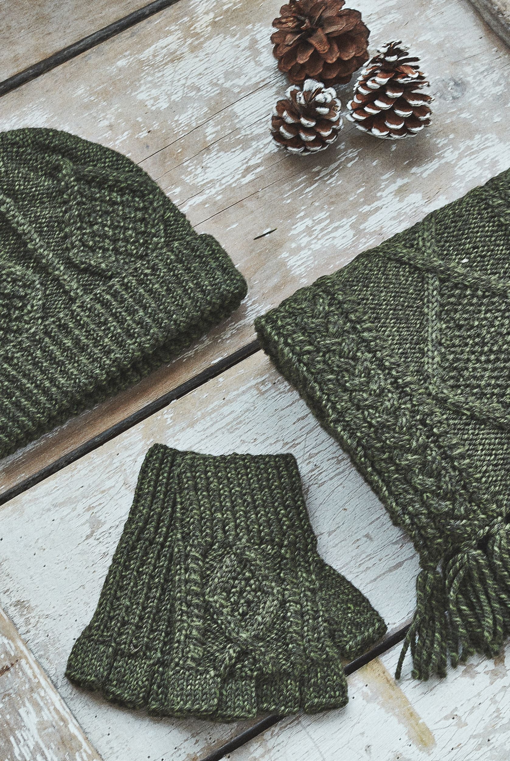 Killeany Aran Handgestrickte fingerlose Merinohandschuhe