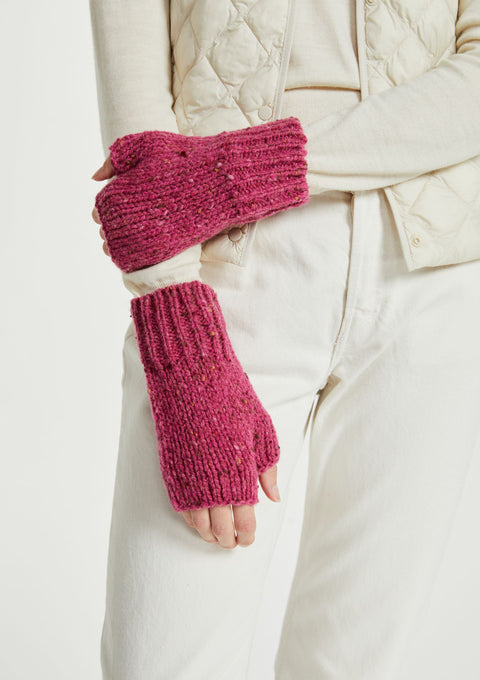 wool mittens, merino wool, gloves, pink, aran, wool gloves, Ireland, knitwear, ladies' gloves