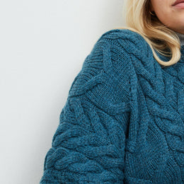 Aasleagh Falls Damen Aran Poncho - Blaugrün